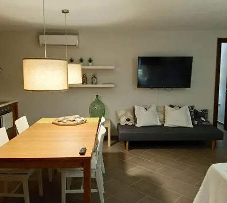Jasmine Studio By The Sea Holiday home *